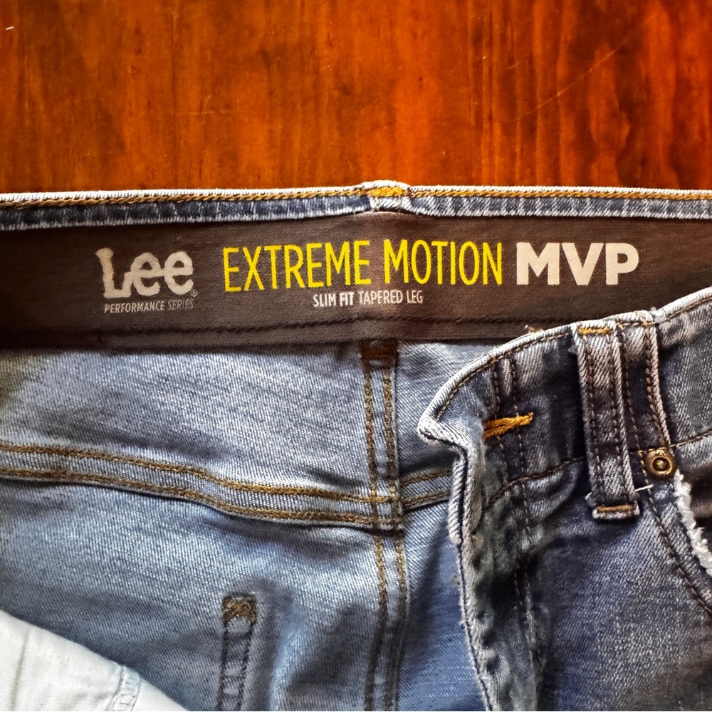 Lee Men's extreme motion Series Slim-fit Tapered-Leg Jean 32 x 30 Stretch - Picture 7 of 14
